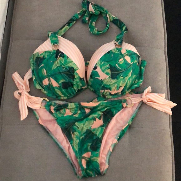 34dd bathing suits